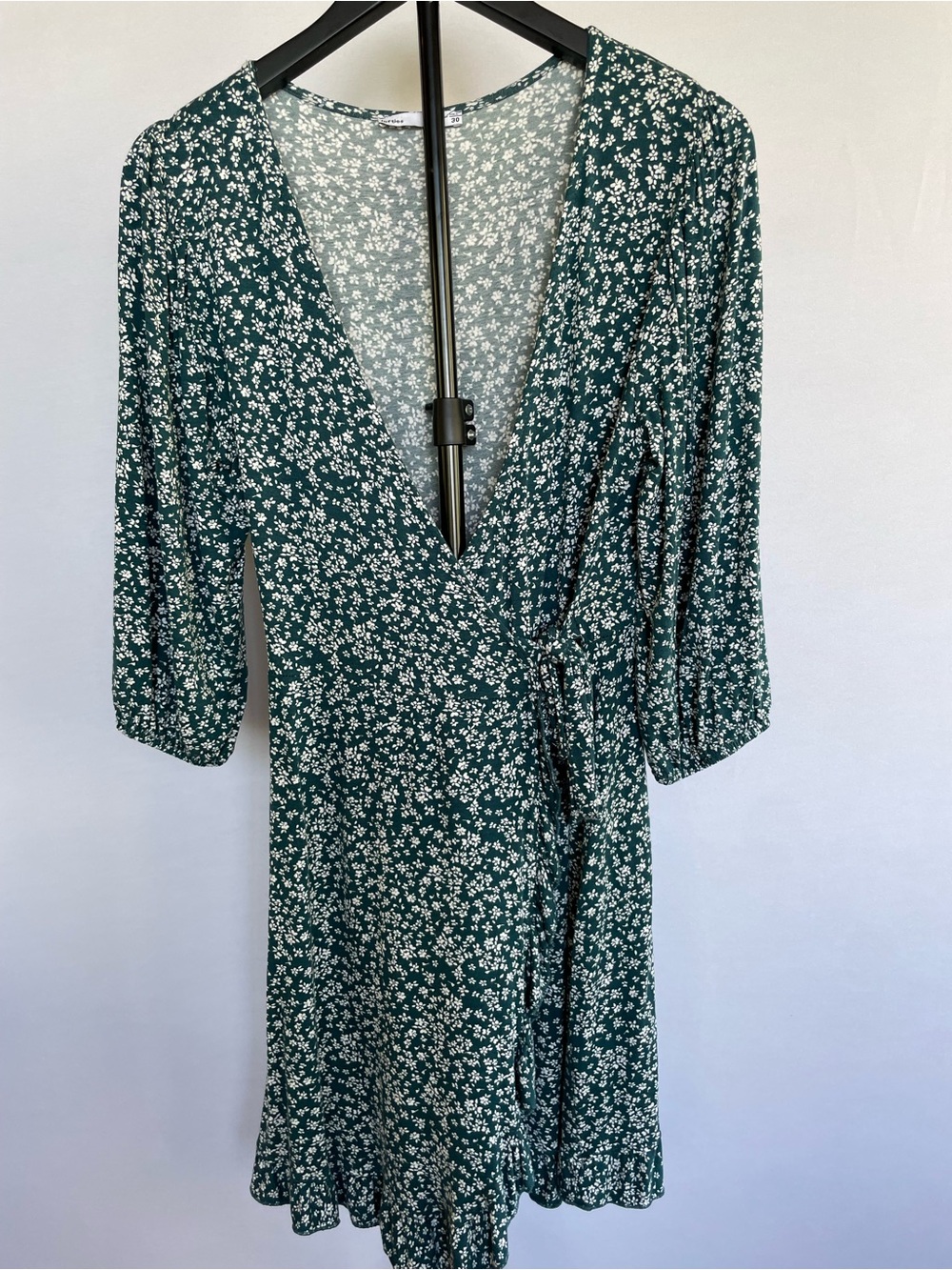 Green White Floral Ditsy Print Wrap Mini Dress Long Sleeve Size Medium/Large